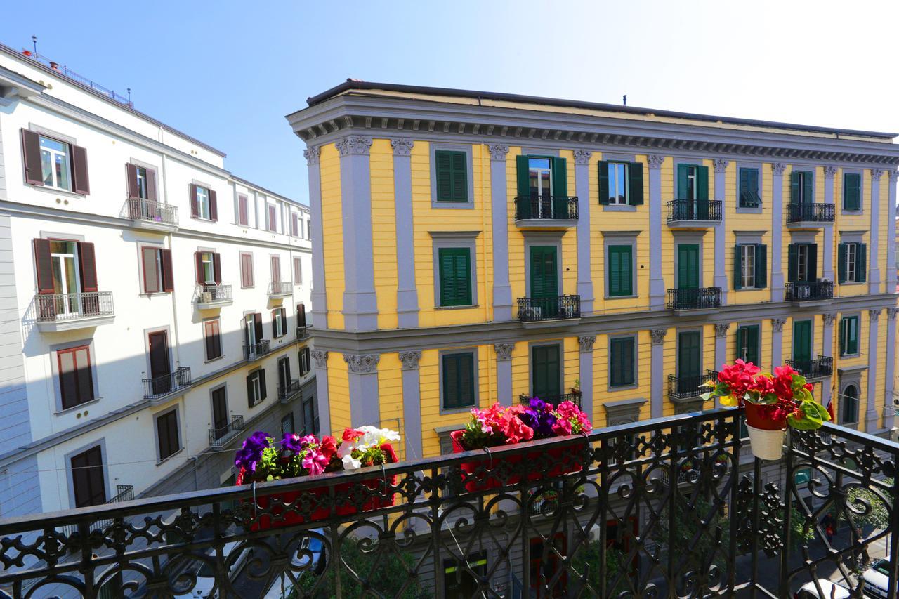 I Vicere B&B Deluxe Nápoles Exterior foto